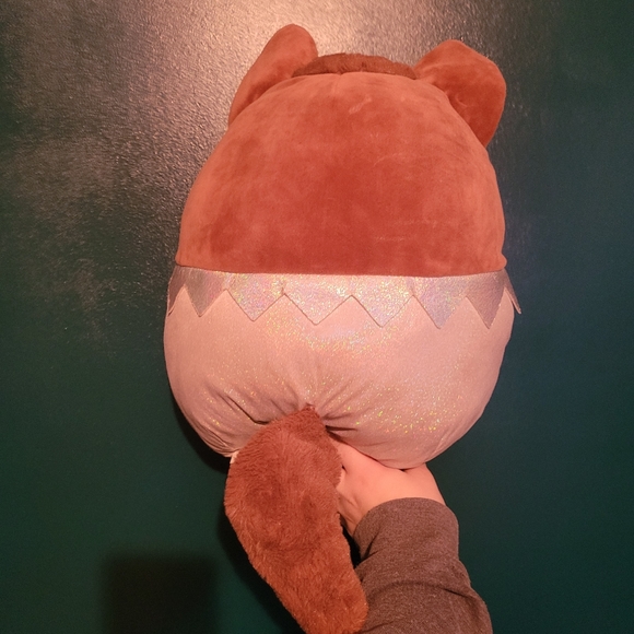 Hershey Wade squishmallow - Picture 3 of 5